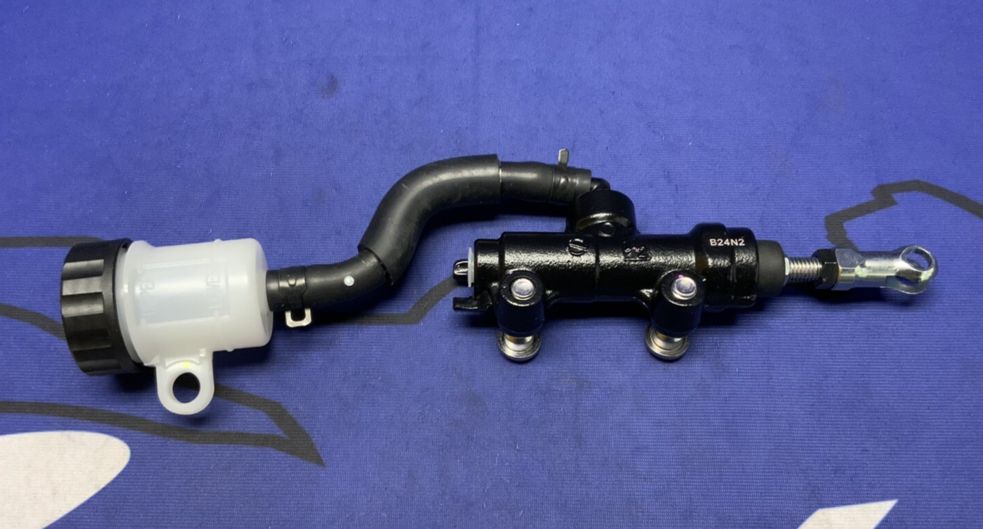 Kawasaki Rear Brake Master Cylinder ZX-4R/RR 2023-2025 OEM 43015-0784
