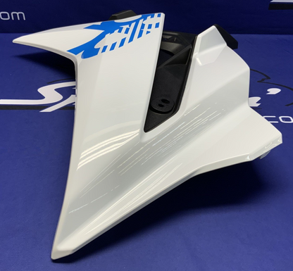 Suzuki Right Upper Fairing (Pearl Tech White) GSX-8R 2026 OEM 94470-25L10-QU2