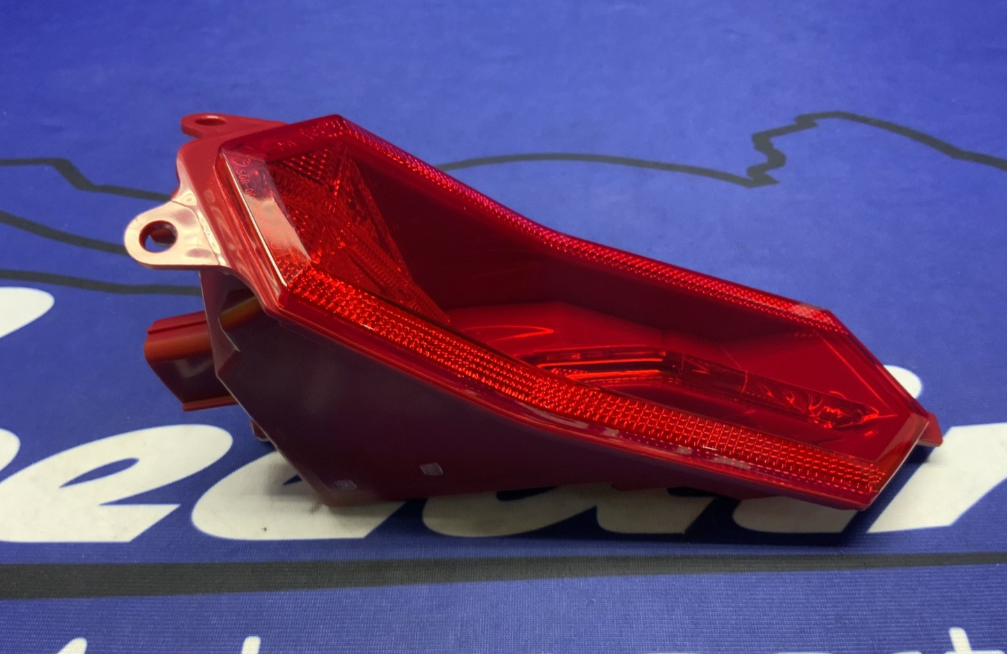 Yamaha Rear Tail Light Assembly YZF-R6 2017-2026 OEM 2CR-84710-01-00-1
