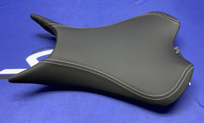 Triumph Rider Seat Embroidered (Silver) Street Triple RS 23-25 OEM T2308431-1