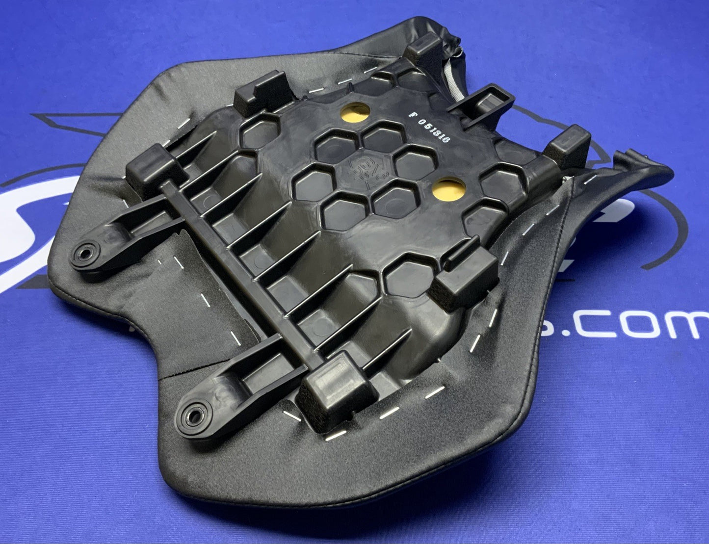 Yamaha Rider Seat (Black) YZF-R6 2017-2026 OEM BN6-24710-01-00-3