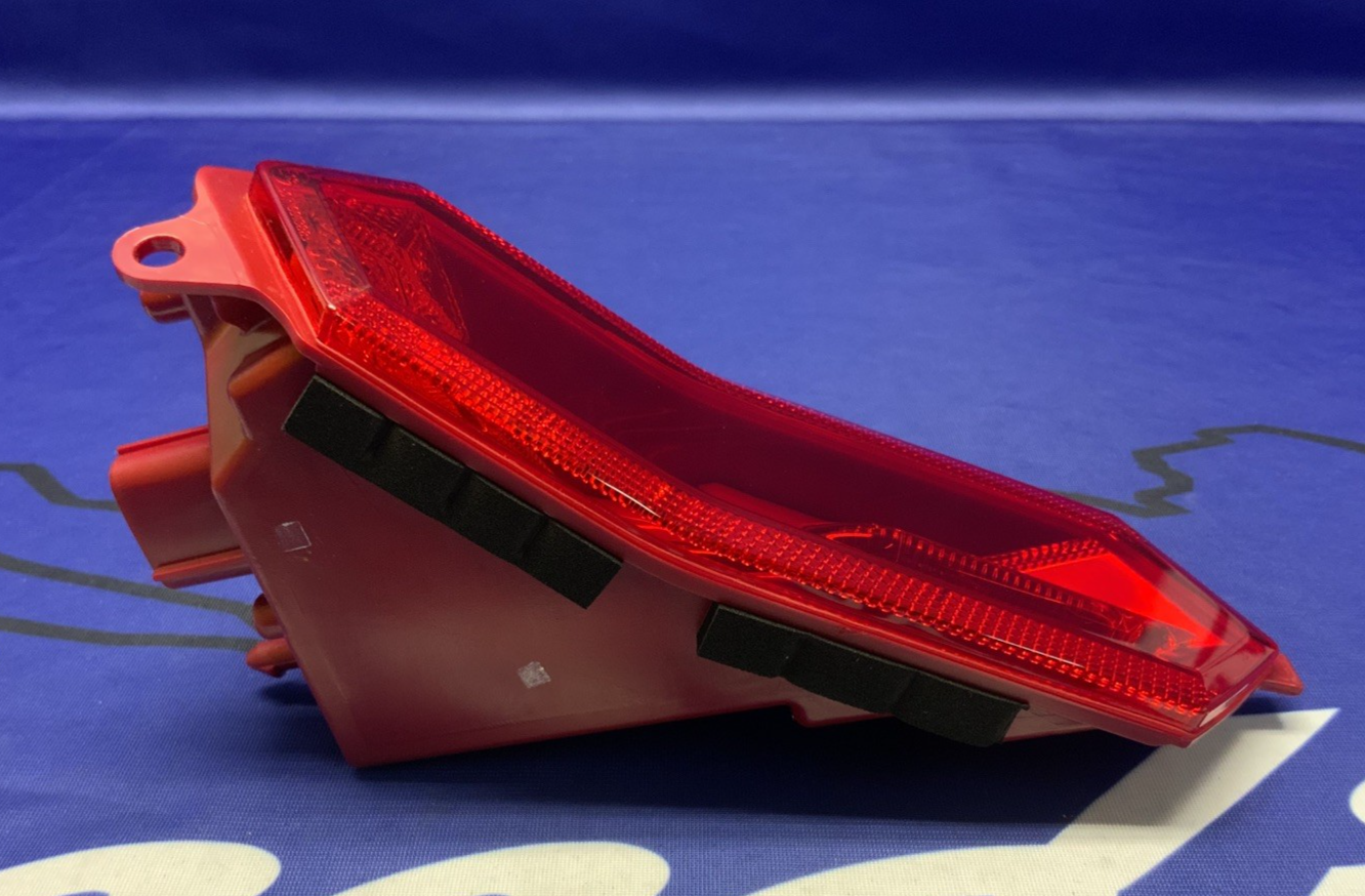 Yamaha Tail Light Assembly YZF-R9 2025 OEM BKN-84700-00-00