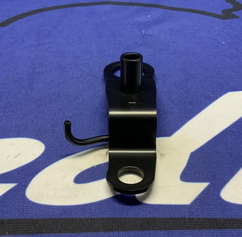 Yamaha Fuel Tank Bracket YZF-R6 17-20/22-26 OEM BN6-24191-00