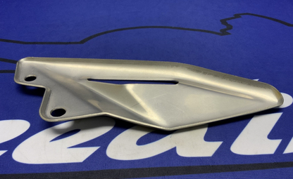 Triumph Right Heel Guard Street Triple RS 2023-2025 OEM T2082773