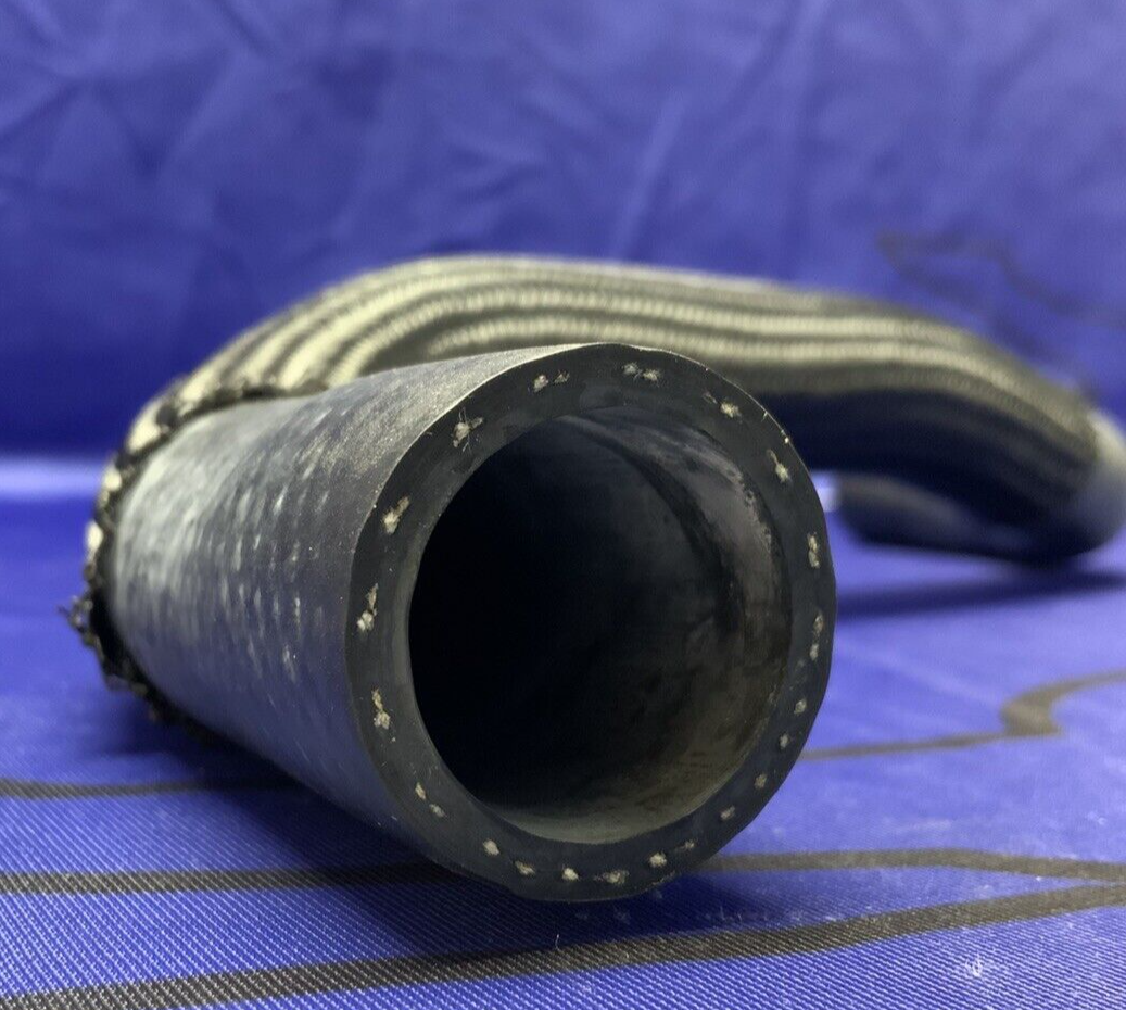 Suzuki Radiator Hose Outlet GSXR 1000 2012-2016 OEM 17852-47H10