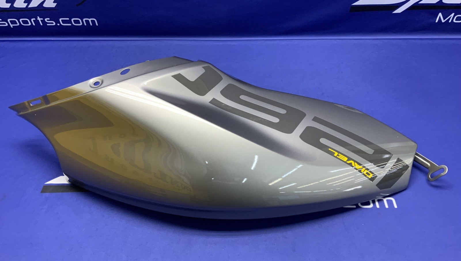 Ducati Right Hand Tank Cover Diavel 1260S 2022-2023 OEM 4801A333AP