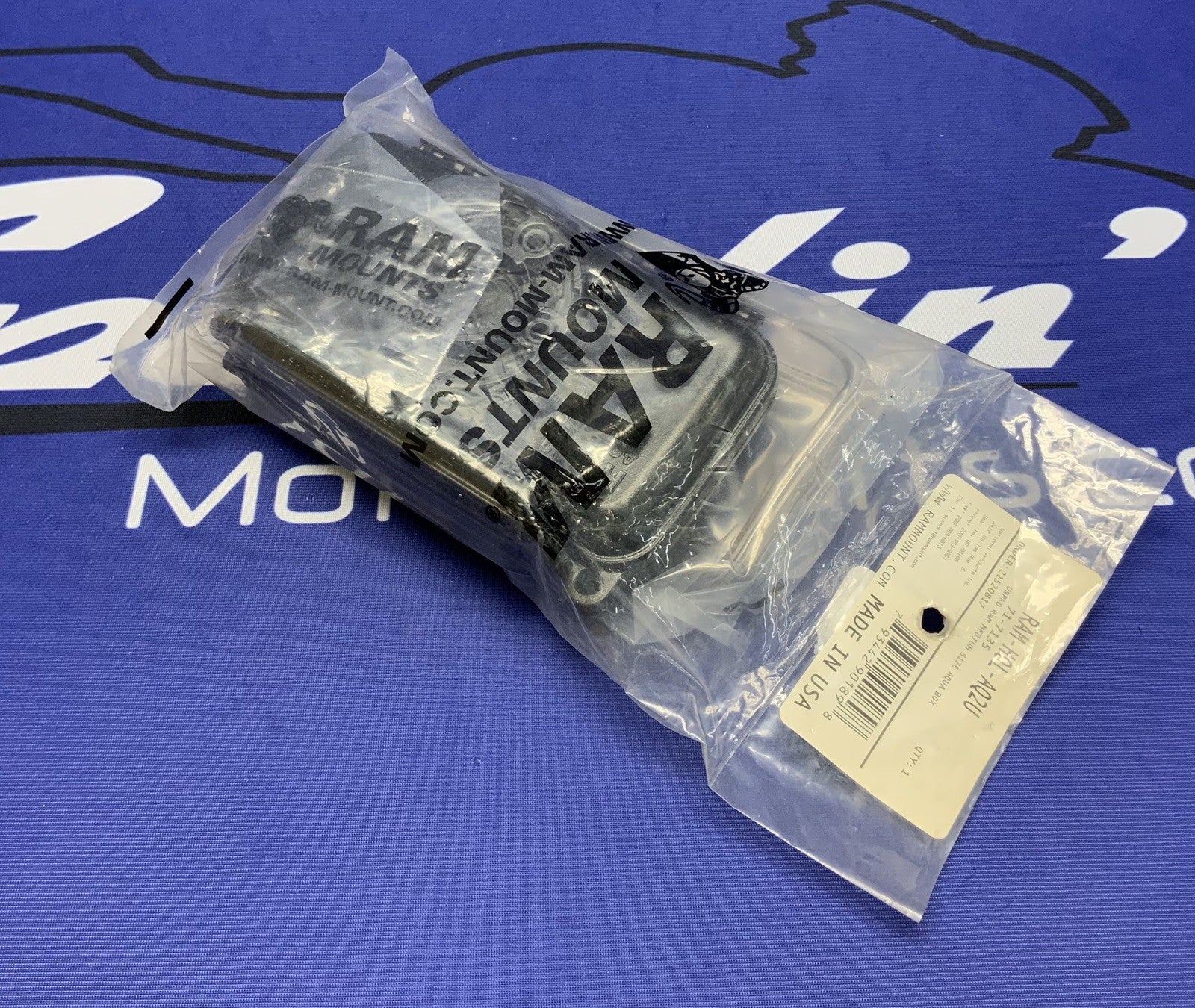 RAM Aqua Sealed Box (Medium) RAM-HOL-AQ2U