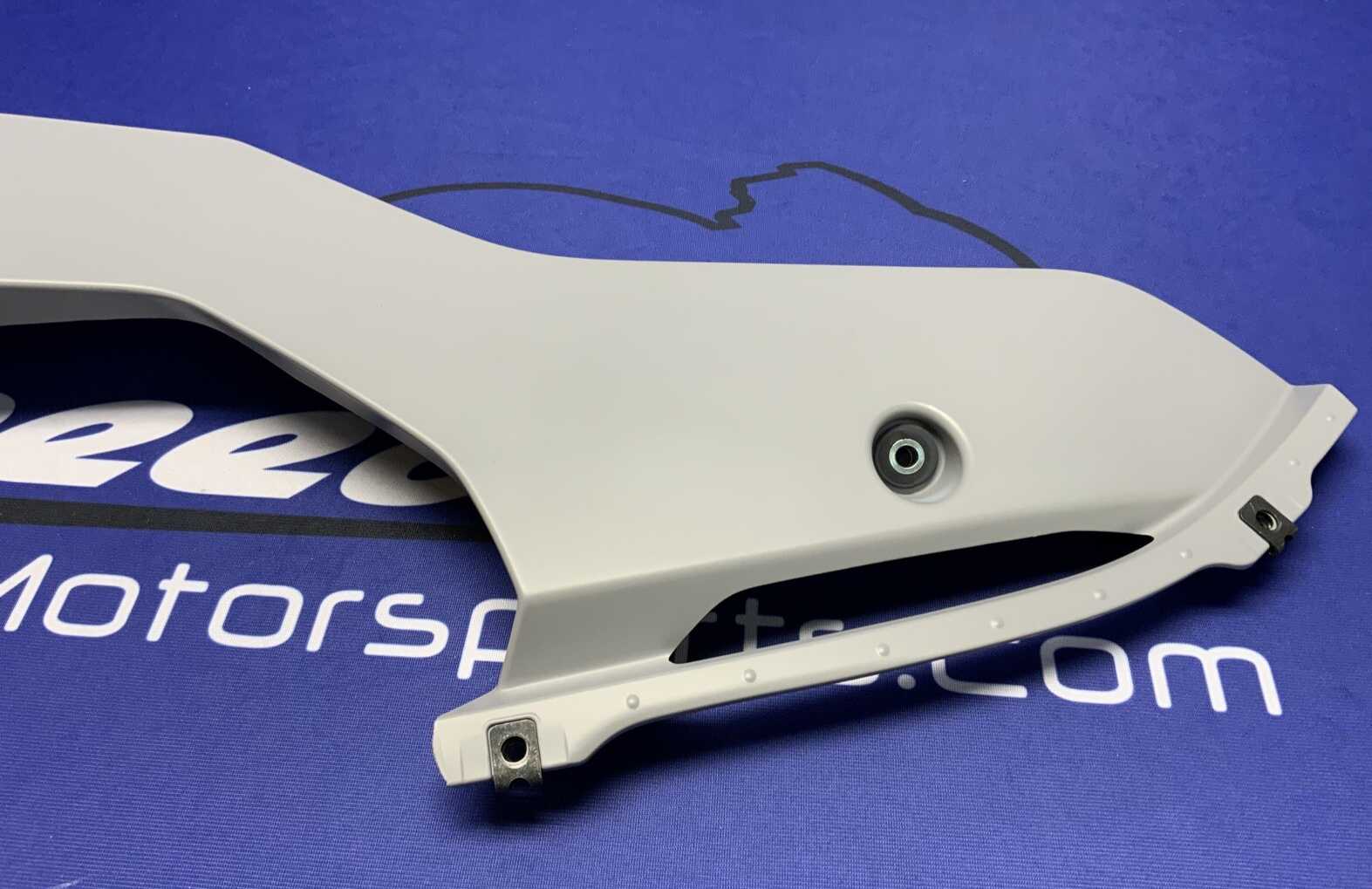 Yamaha Left Lower Fairing (Gray) YZF-R6 2017-2024 OEM BN6-28385-00-P4