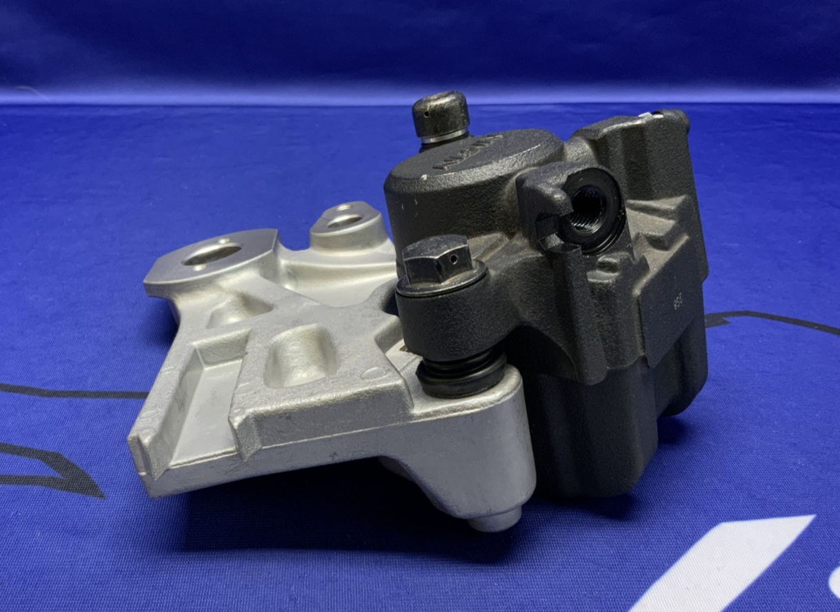 Yamaha Rear Brake Caliper Assembly YZF-R7 2022-2025 OEM 2DR-2580W-00-00