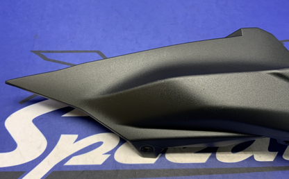 Yamaha Right Tail Inner Fairing YZF-R7 2022-2025 OEM BEB-21741-00-00