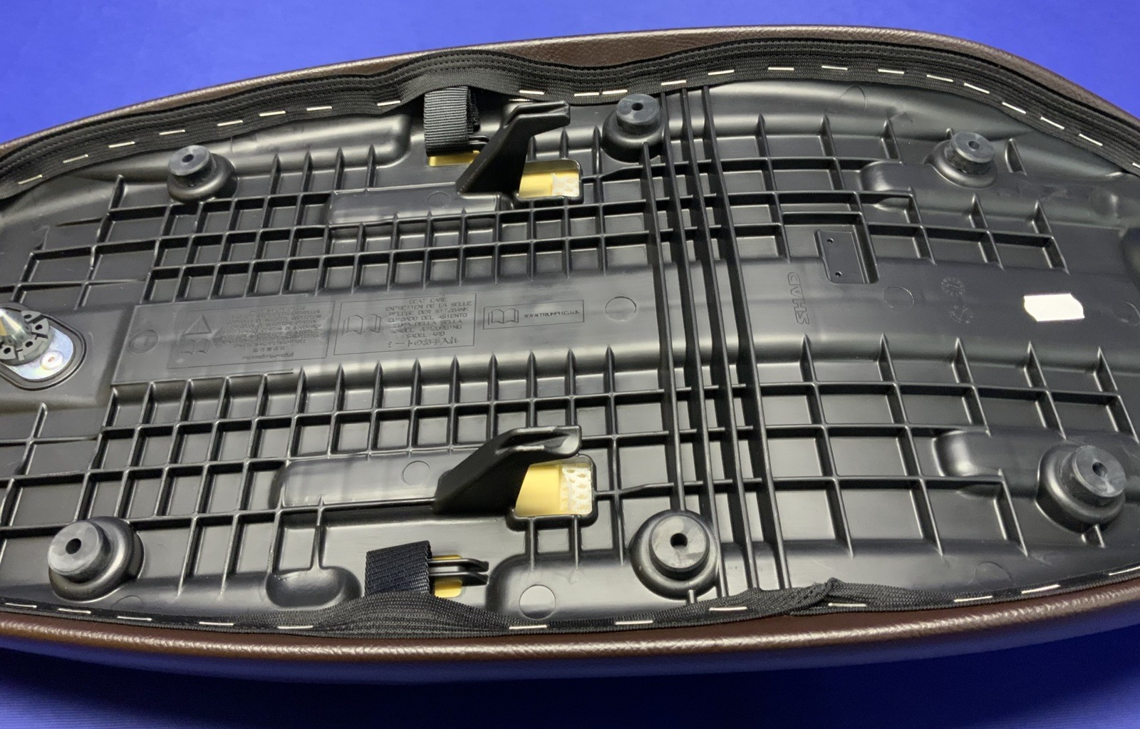 Triumph Seat (Brown) Scrambler 1200/XC/XE 2019-2020 OEM A9702001