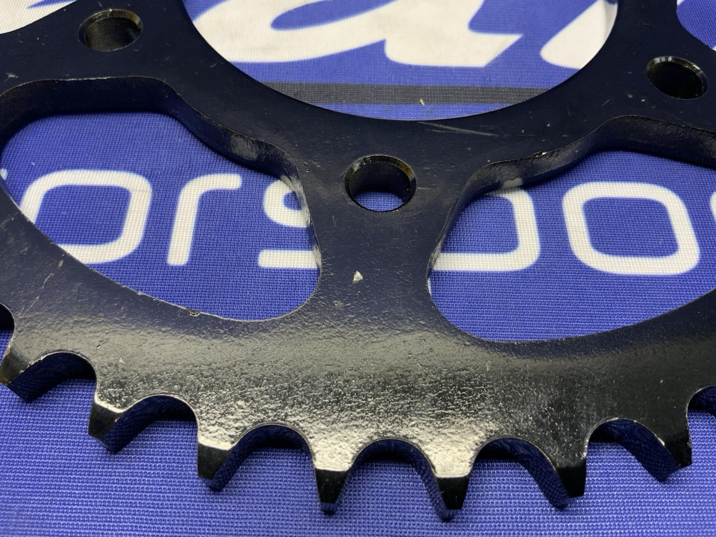 Kawasaki Rear Wheel Drive Sprocket IV H2 750 1972-1975 OEM 42041-108