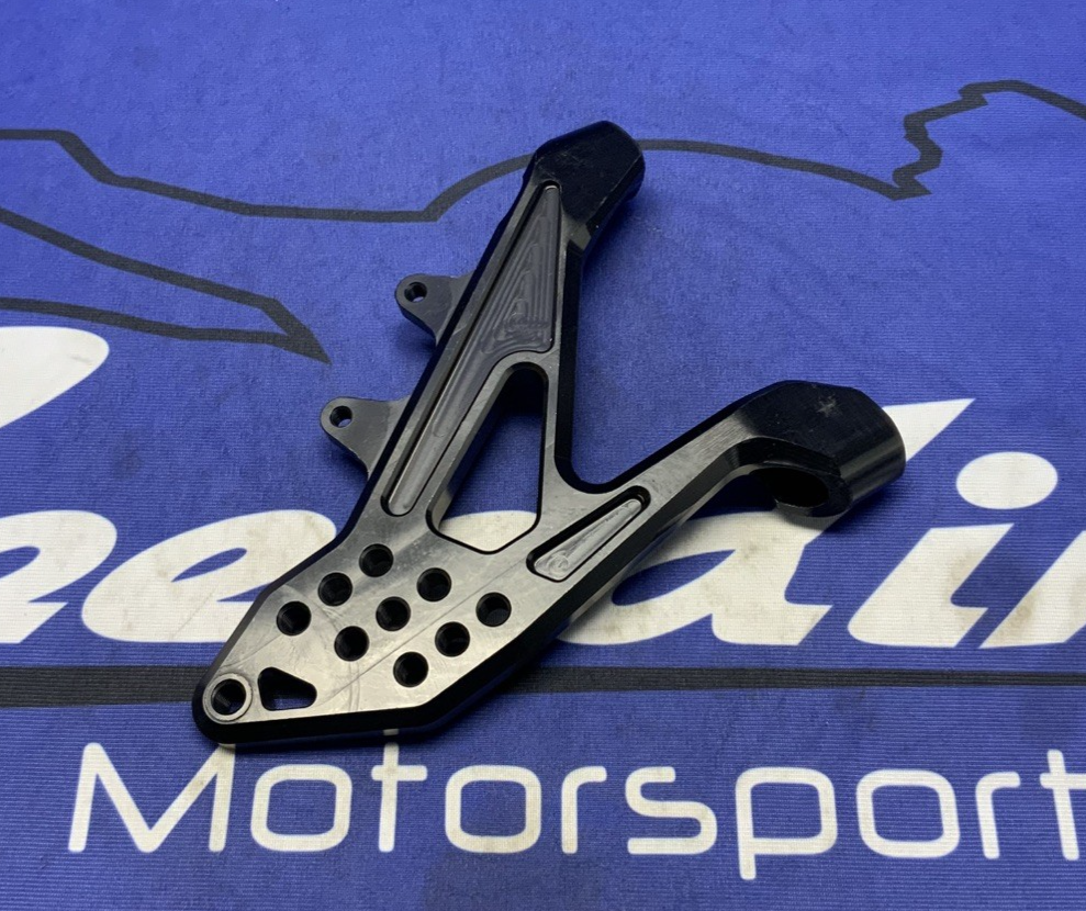 Evol Technology Right Rearset Bracket BMW S/M1000RR 2019-2026 ETP-BRA-201.1-R-1