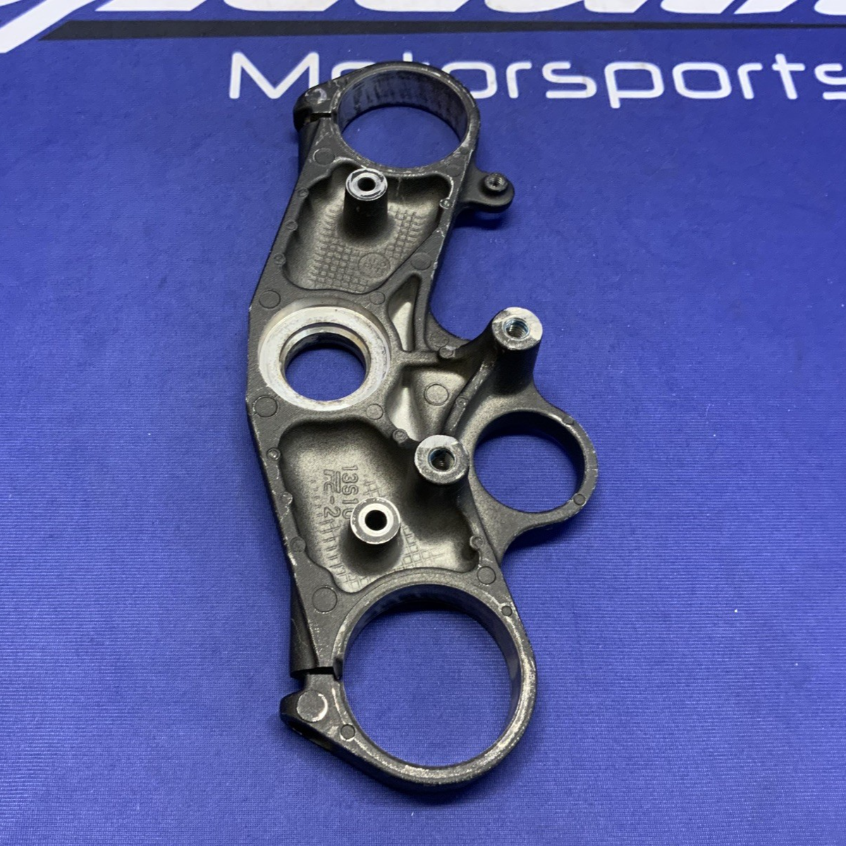 Yamaha Top Triple Tree Clamp YZF-R6 2008-2010 OEM 13S-23435-10-00