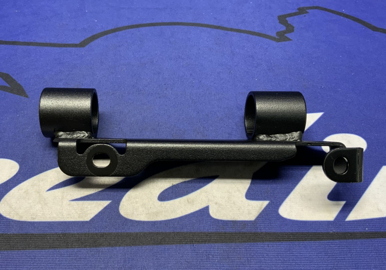 Triumph Bonneville Mounting Kit/ U Lock Bonneville 2017-2020 OEM A9818005
