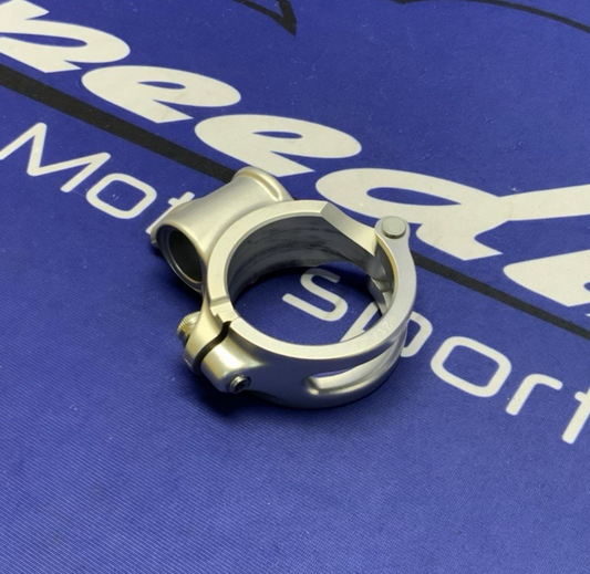 Ducati Right Handle Bar Clamp Panigale V4 2021-2025 OEM 36031991A
