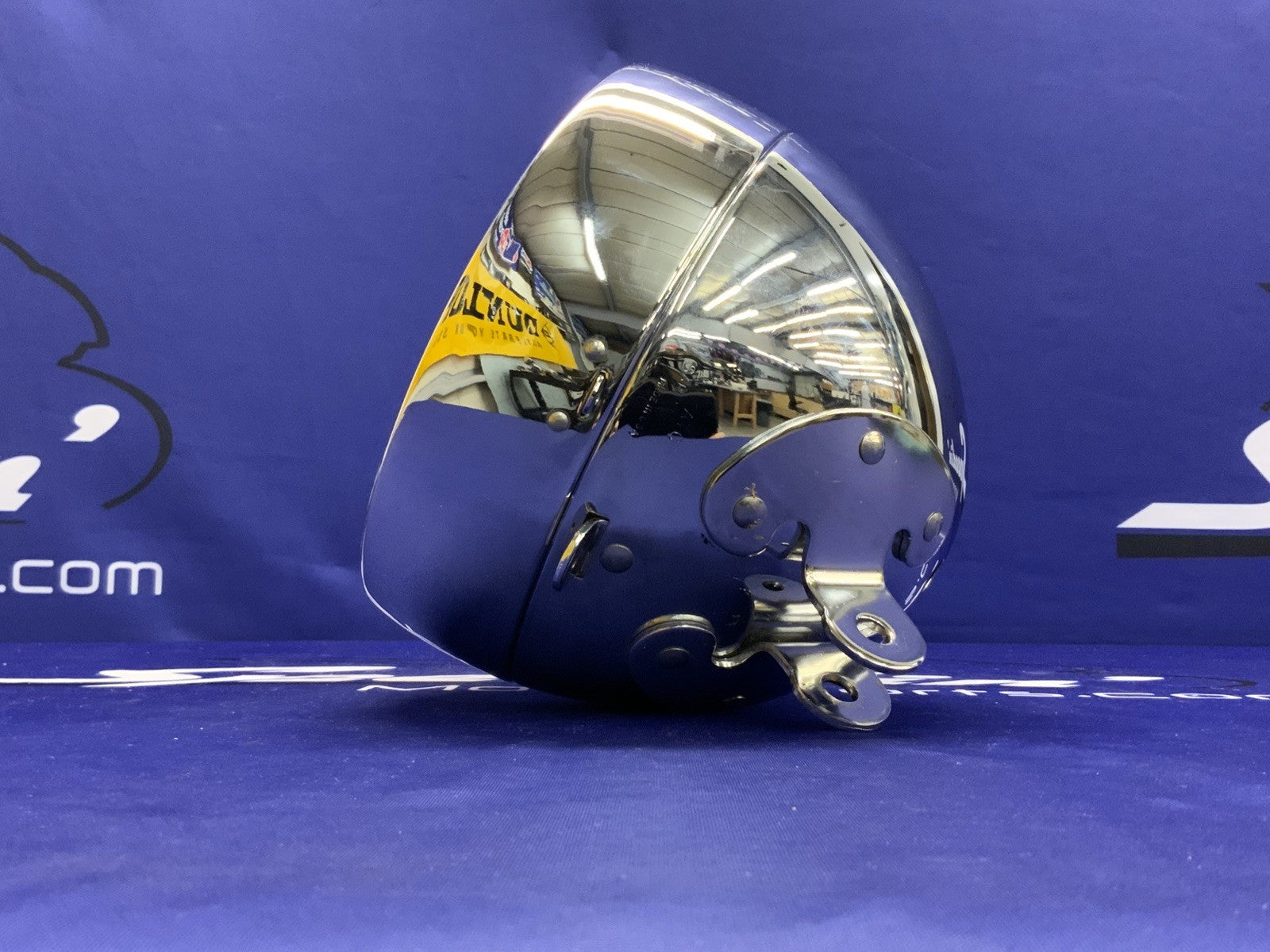 Harley Davison Headlamp Assembly FLHT Electra Glide 1999-2006 OEM 67001-08-1