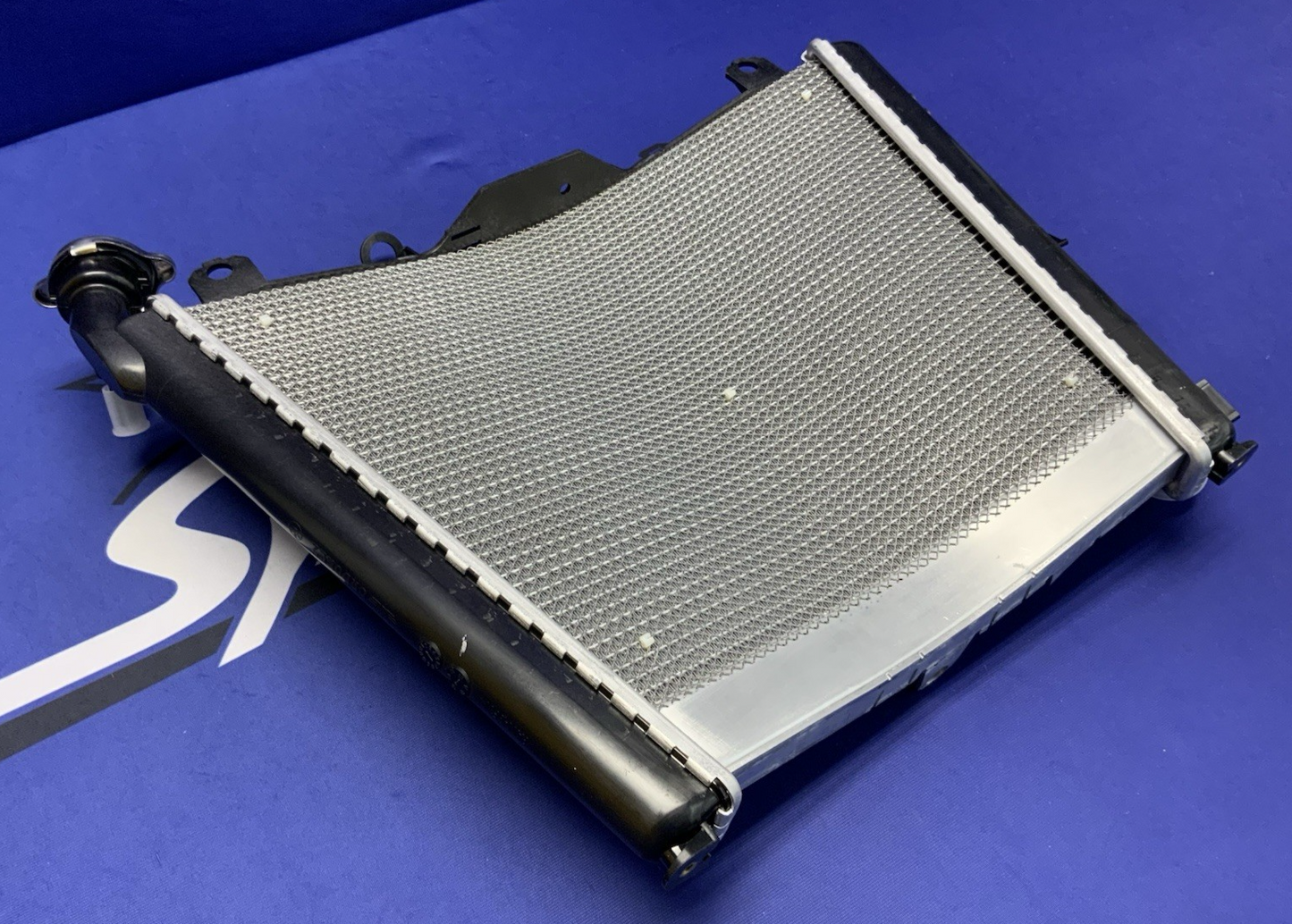 BMW Radiator S1000RR 2018-2026 OEM 17118356804