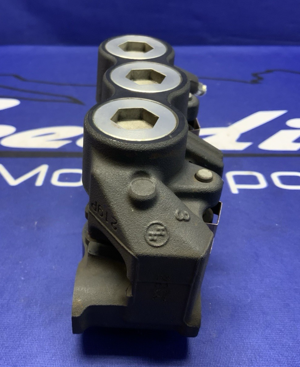 Yamaha Right Front Brake Caliper YZF-R1 2007-2014 OEM 4C8-2580U-10-00
