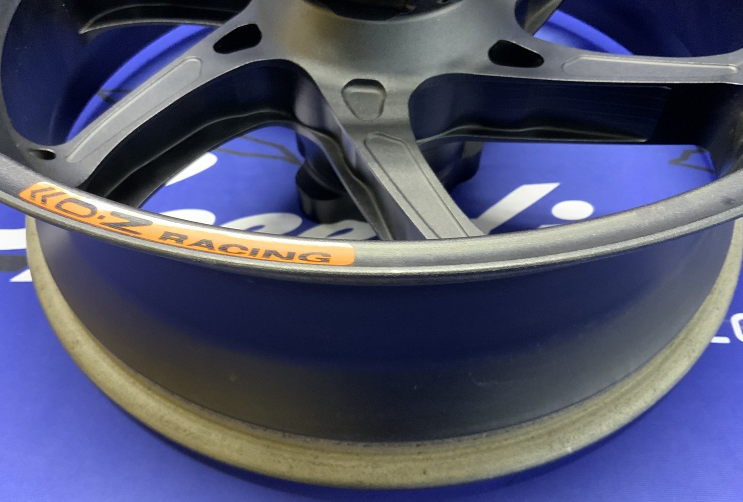 OZ Racing Cattiva Forged Magnesium Rear Wheel M1000RR 2020-2024 C6313BM60X-Z1M