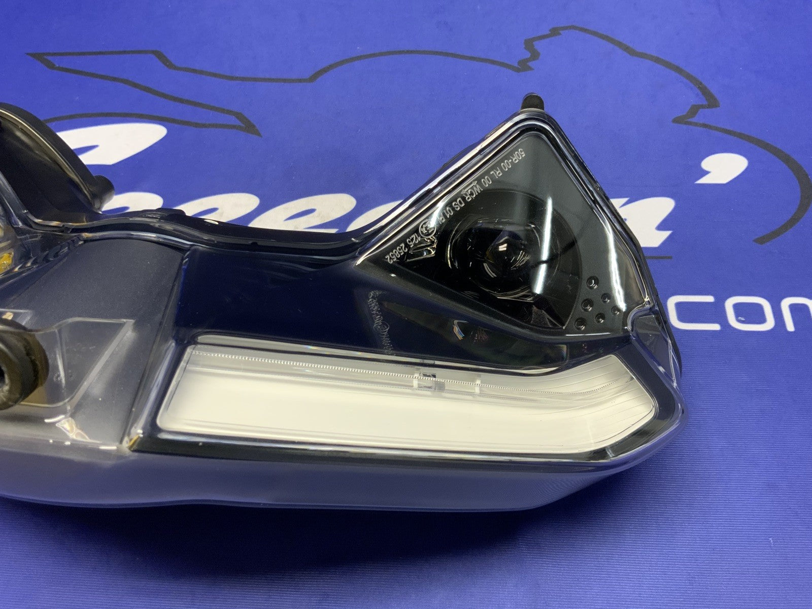 Ducati Front Headlight Panigale V2 2021-2025 OEM 52010422E-1