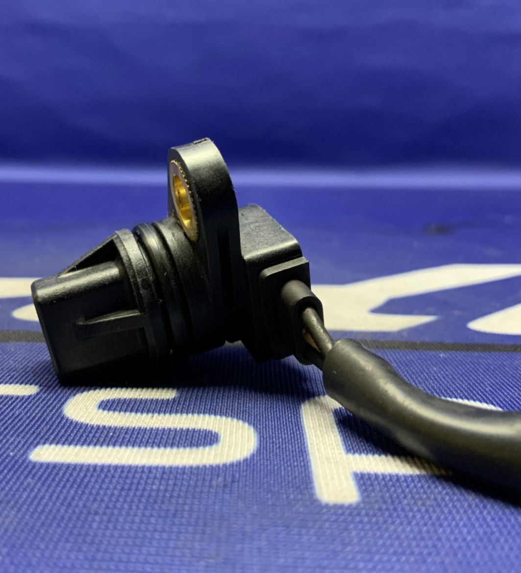 Suzuki Wheel Speed Sensor GSXR 600/750 2000-2025 OEM 34990-35F00