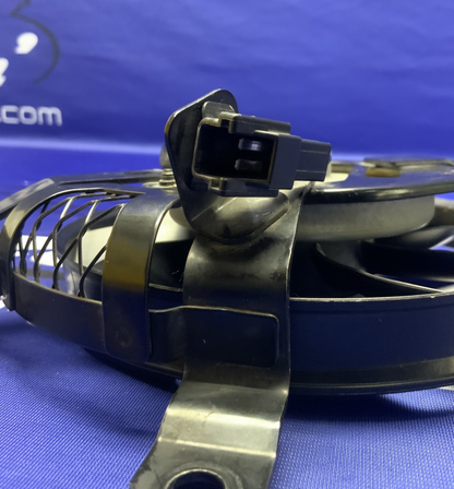 Suzuki Right Radiator Fan Assembly GSXR 1000/R 2017-2025 OEM 17810-17K00