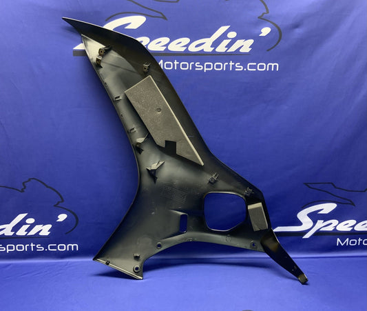 Yamaha Right Fairing (Raven Black) YZF-R6 2017-2026 OEM BN6-2835V-00-P1-1