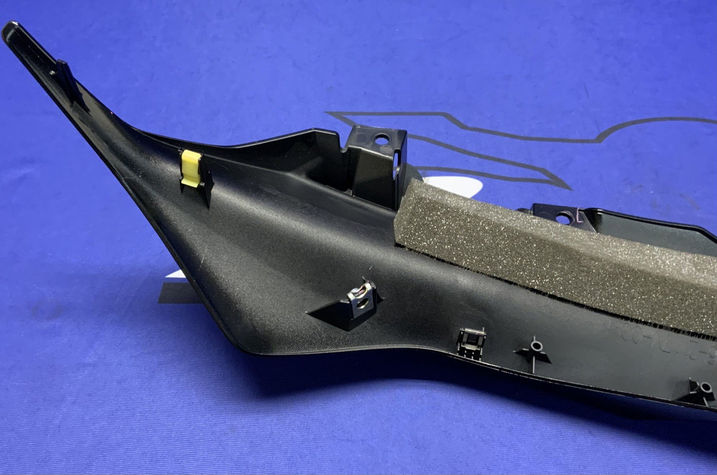 Yamaha Left Upper Fairing (Raven Black) YZF-R6 2017-2026 OEM BN6-2117V-00-P1-3