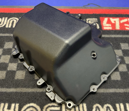 Triumph Oil Pan Street Triple 2023-2026 OEM T1230155