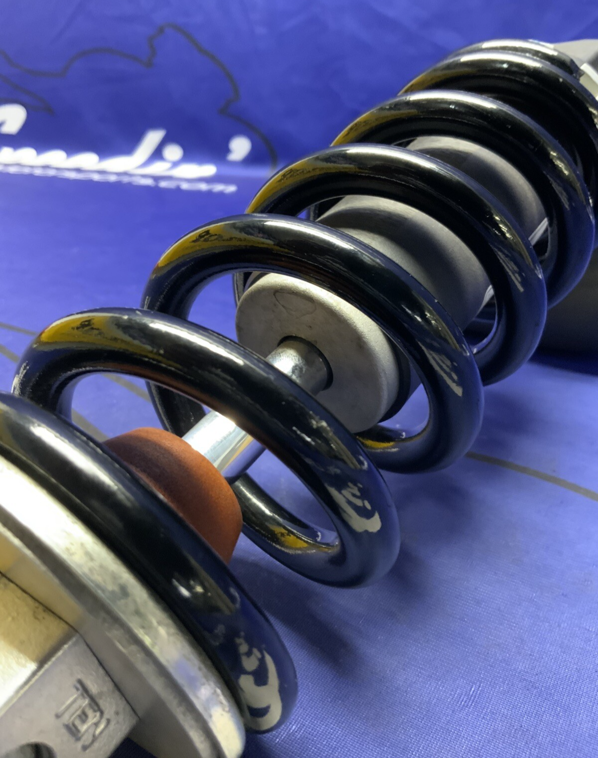 Suzuki Rear Shock Absorber GSXR 600/750 2011-2024 OEM 62100-14851-019