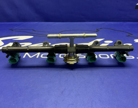 Yamaha Fuel Rail With Injectors YZF-R1 2009-2014 OEM 14B-13795-00-00