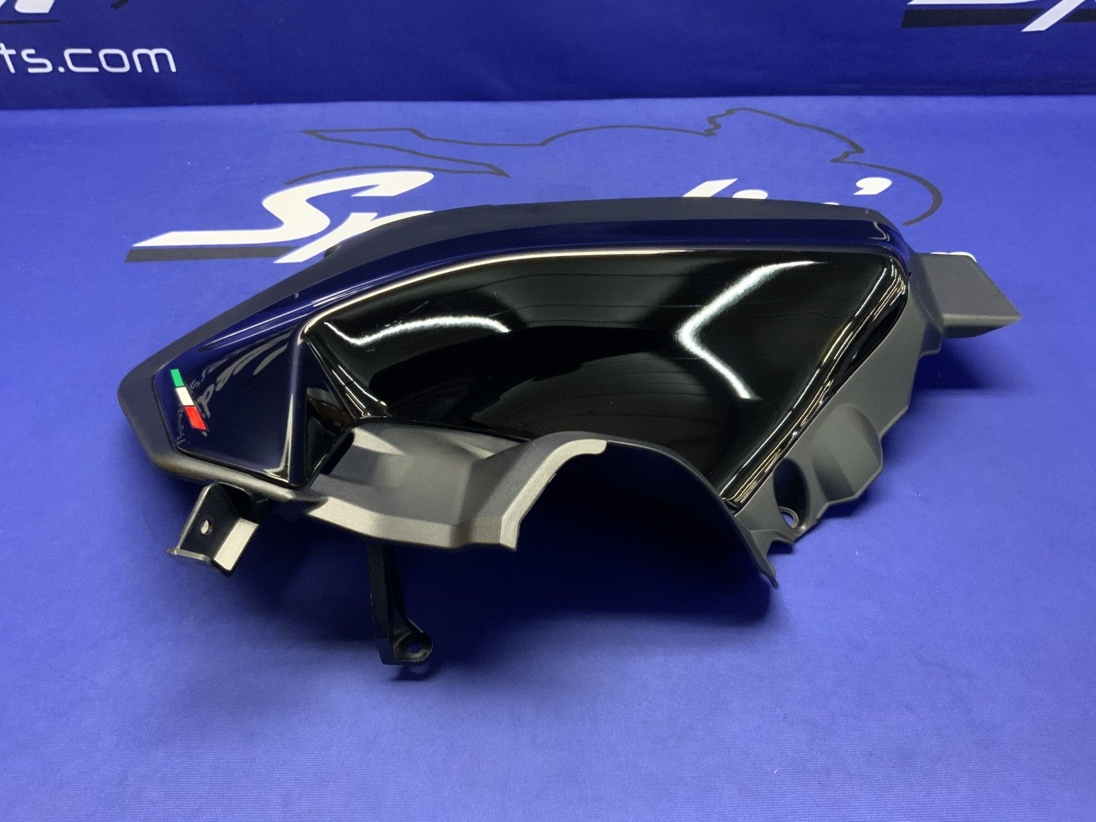 Ducati Right Tank Fairing (Thrilling Black) Panigale V2 20-25 OEM 4801B012AD-1