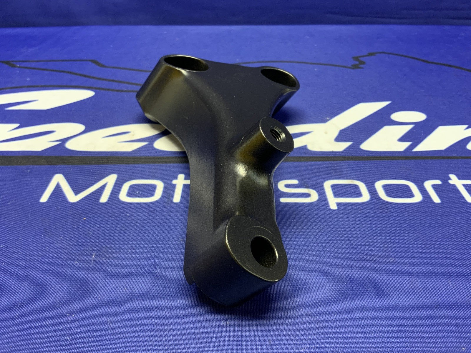 Kawasaki Engine Bracket Left Front Concours 14 ABS 2012-2022 OEM 32190-0424