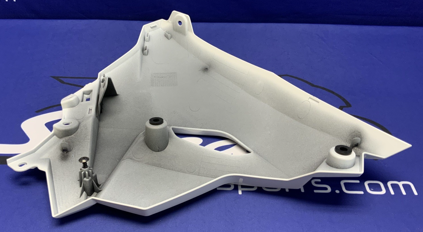 Suzuki Left Lower Fairing (Pearl Tech White) GSX-8R 2026 OEM 94480-25L20-QU2