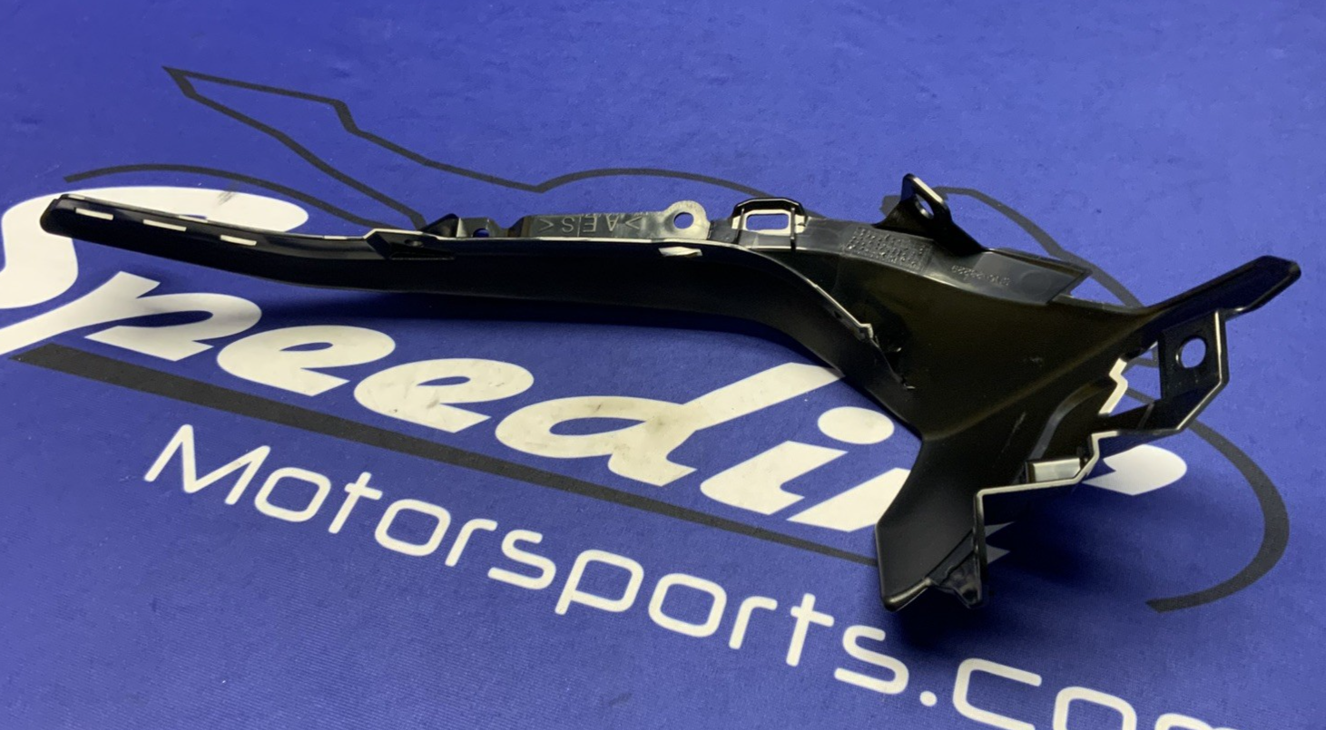 Yamaha Right Inner Cowling YZF-R6 2017-2026 OEM BN6-28229-00-00-1