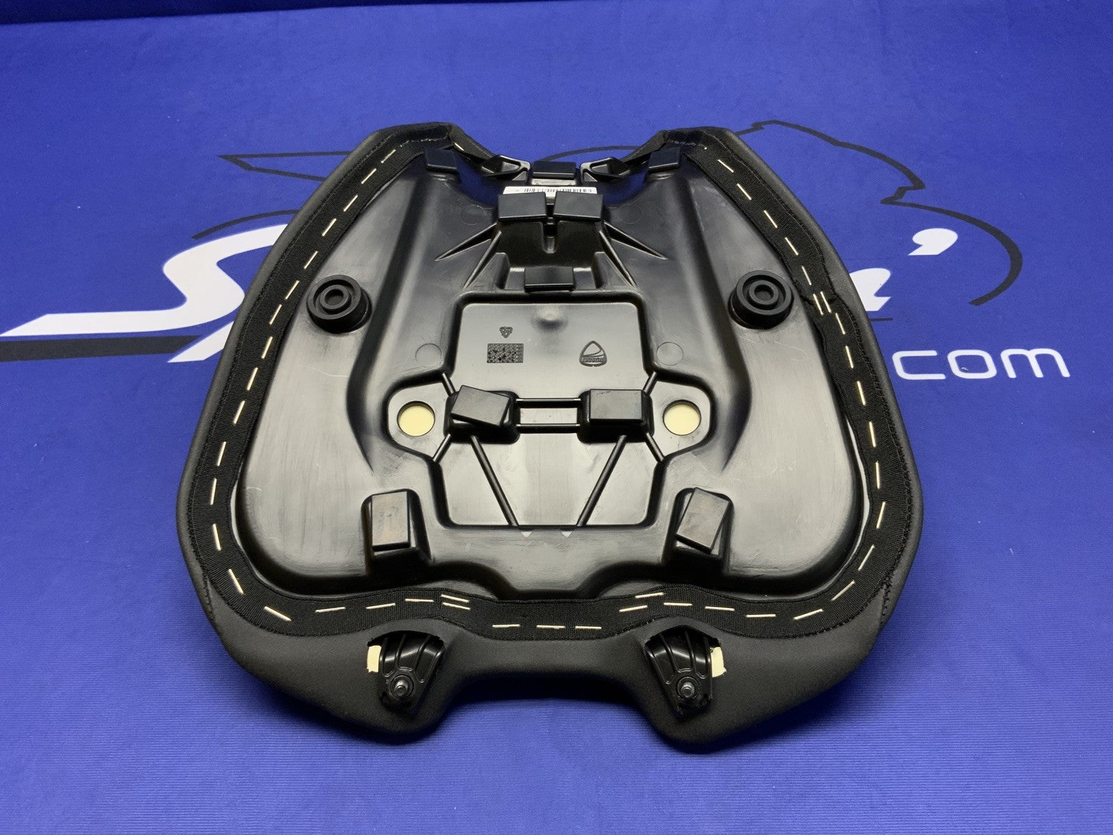 Ducati Rider Seat (Black) Panigale V2 Standard 2020-2024 OEM 595P6412AE