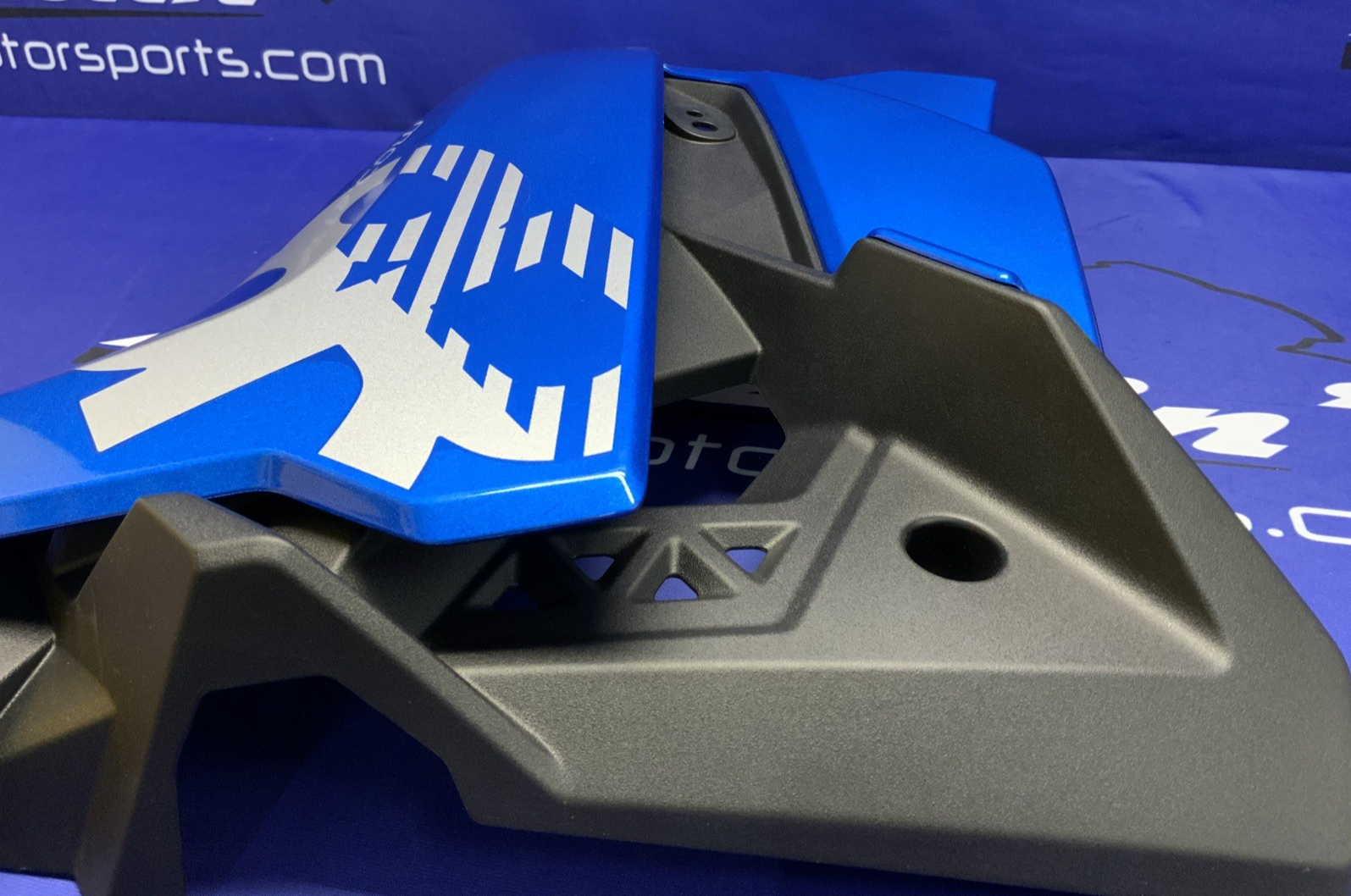 Suzuki Left Upper Fairing (Metallic Triton Blue) GSX-8R 2026 OEM 94480-25L10-YSF