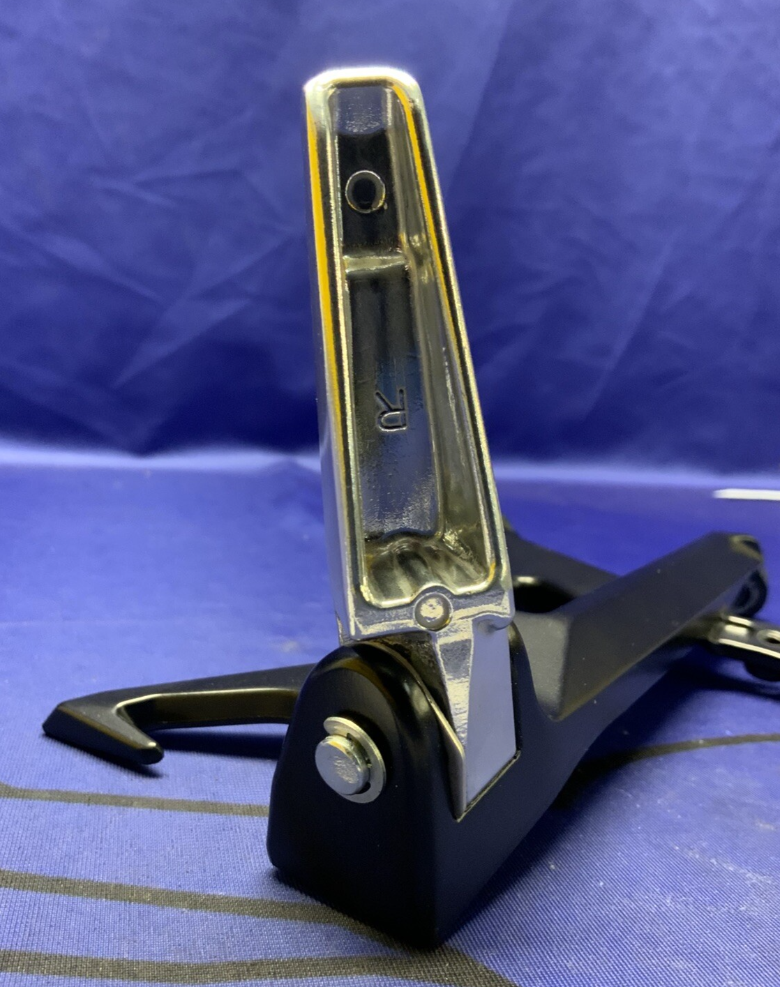 Suzuki Right Passenger Foot Rest GSX-8R/S 2023-2025 OEM 43811-25L00