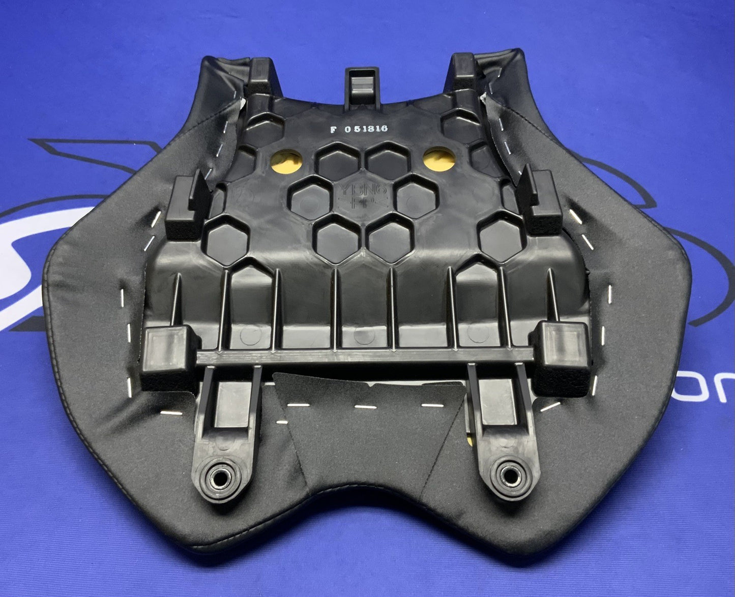 Yamaha Rider Seat (Black) YZF-R6 2017-2026 OEM BN6-24710-01-00-3