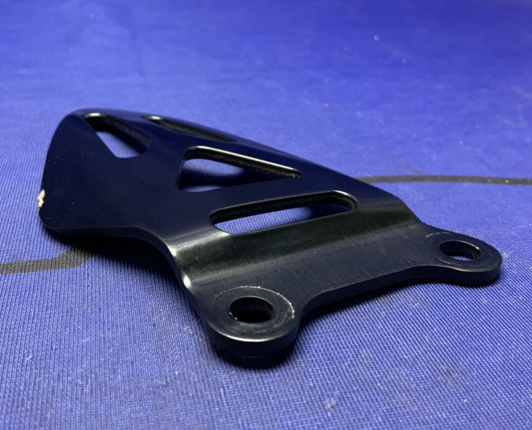 Suzuki Right Heel Guard GSXR 600/750 2011-2025 OEM 43571-47H30