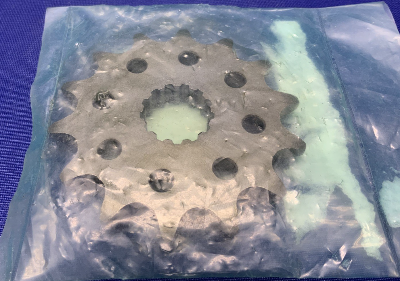Suzuki Front Sprocket 14T DR Z400/Z400E 2000-2007 OEM 27511-47D10