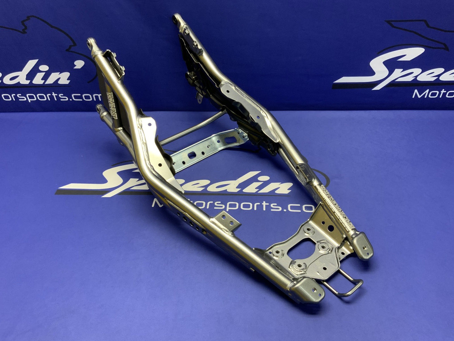 Suzuki Subframe Gray GSX-8R 2023-2026 OEM 41200-25L00-QEB