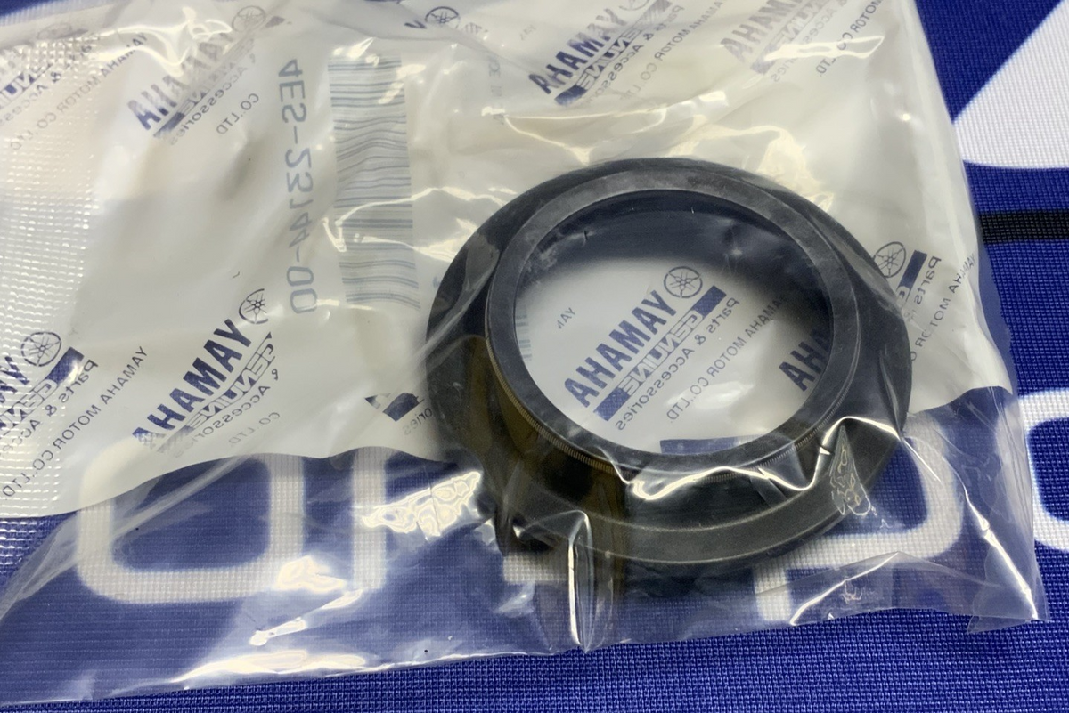 Yamaha Front Fork Seal Kit YZ85 2002-2020 OEM 4ES-W003B-00-00