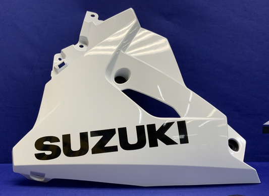 Suzuki Left Lower Fairing (Pearl Tech White) GSX-8R 2026 OEM 94480-25L20-QU2-1
