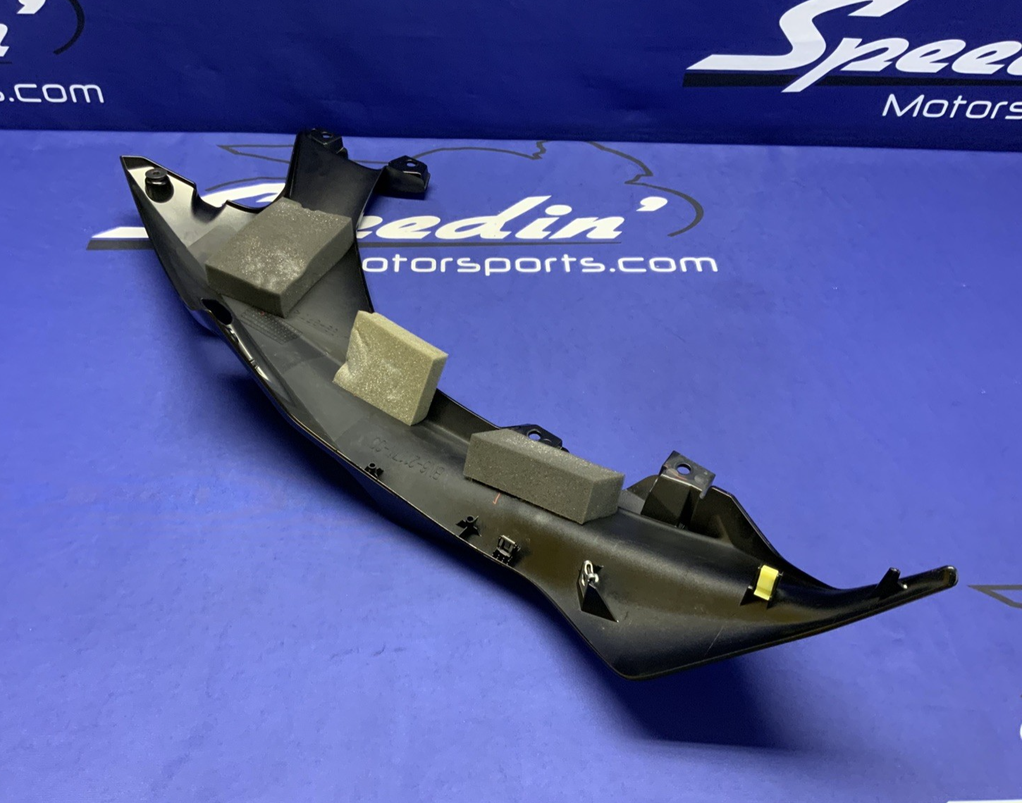 Yamaha Right Upper Fairing (Raven Black) YZF-R6 2023-2026 OEM BN6-2117W-00-P1-2