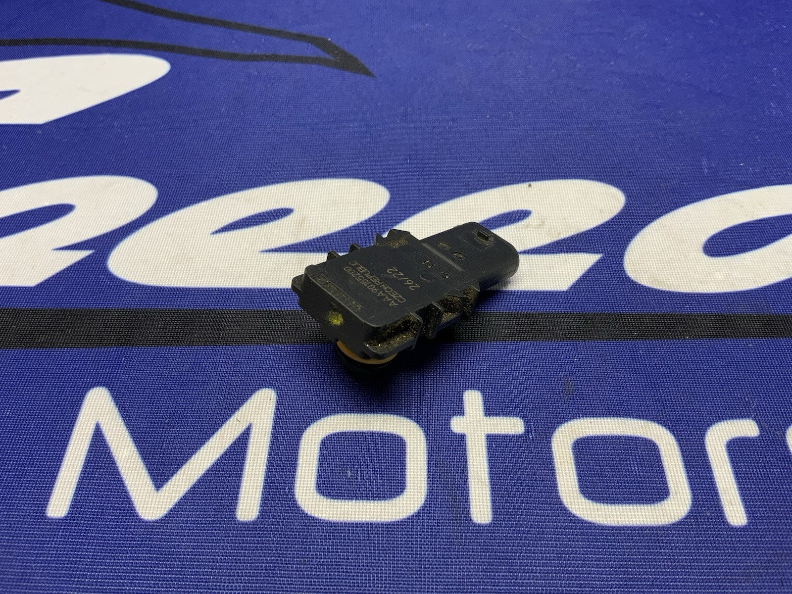 Ducati Pressure Sensor Panigale V4 2018-2024 OEM 11712264
