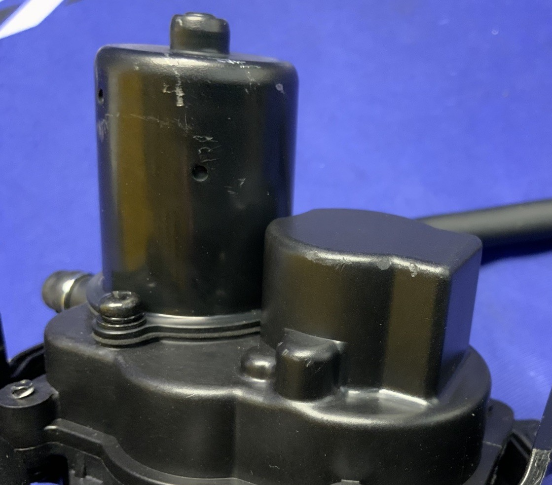 Ducati Exhaust Servo Motor Panigale V2 2020-2025 OEM 59340301C-2