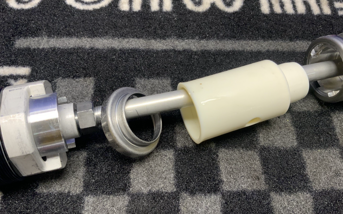 Yamaha Fork Cartridges YZF-R6/Race 2017-2026 OEM BN6-23102-10-00