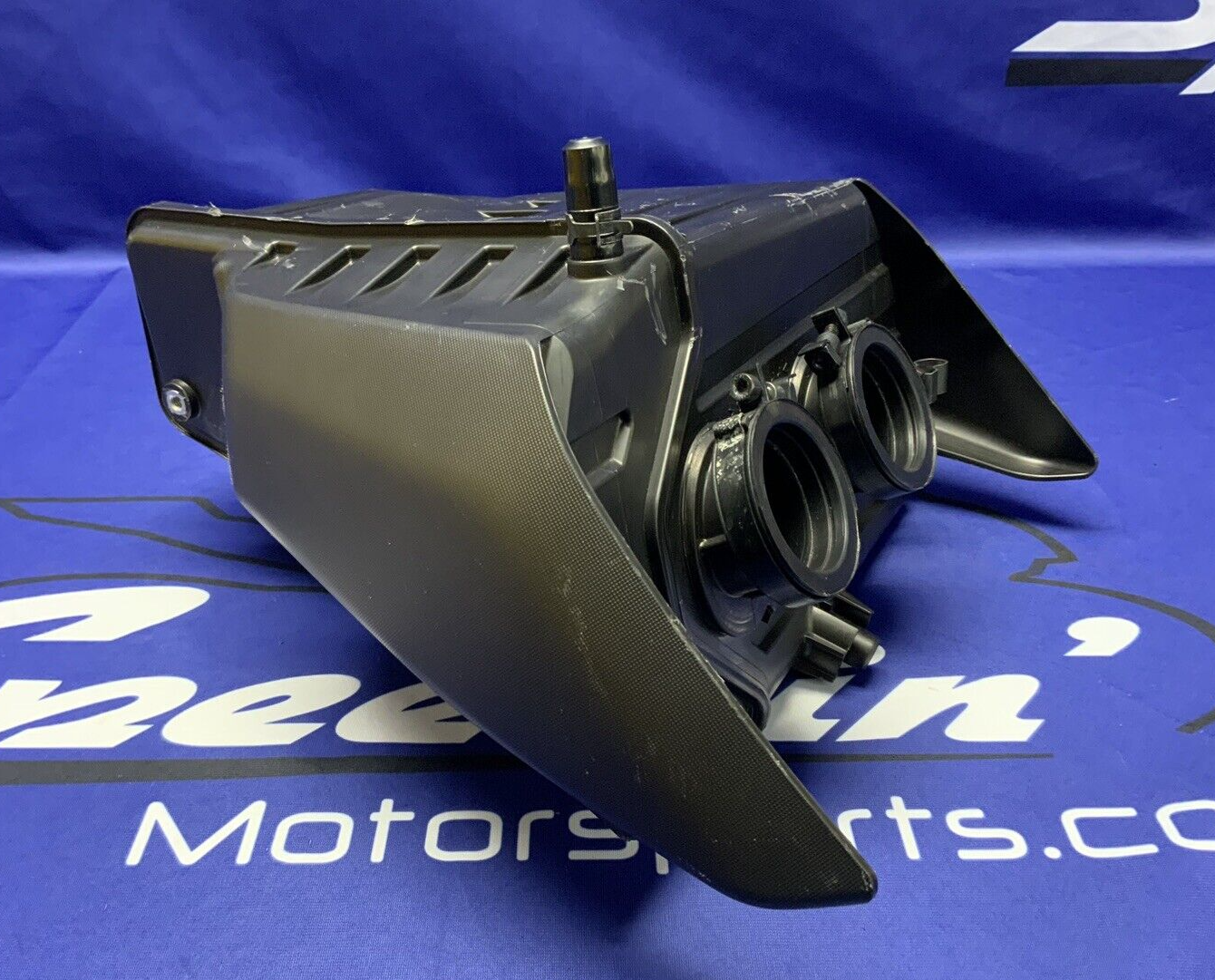 Yamaha Airbox YZF-R7 2022-2025, MT07 2021-2024 OEM 1WS-14401-00-00